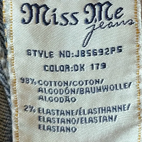 Miss Me Boyfriend Capri JB5692P5 Dark Wash Cropped Jeans Women’s Size 29 EUC - Picture 9 of 13
